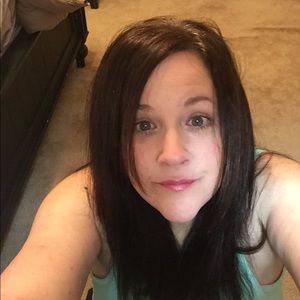 Meet your Posher, Pam